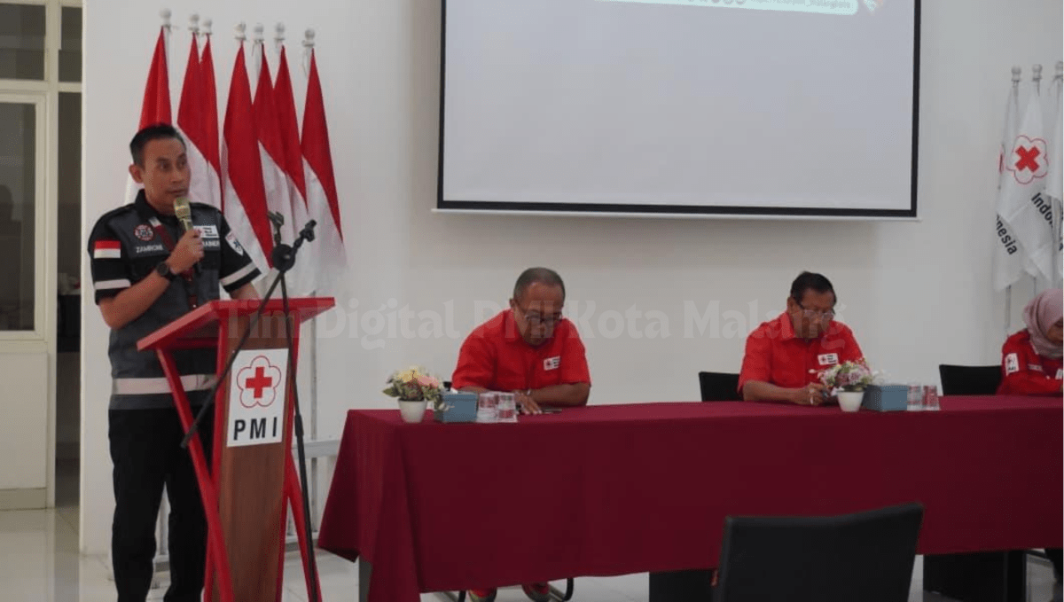 Penyampaian laporan Ketua Panitia Pelatihan Ambulans PMI Kabupaten Rokan Hilir